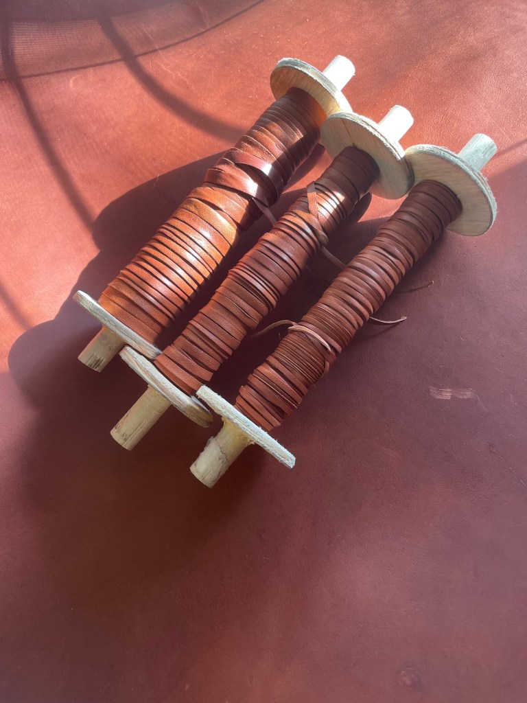 hand cut kangaroo lace.  If you are unable to make your own lace order it from me.  I can make it in sizes ranging from 2mm to 6mm.  I cut around scars, stretch it and test for breaks, resize it, bevel it and split it then finally inspect for flaws.   Please choose from the available colors on the pricing guide page.  Prices range from .50cents per foot to .75cents per foot.  Please message me at contat@smokymountainwhips.com  to order this item as it is made to order. 